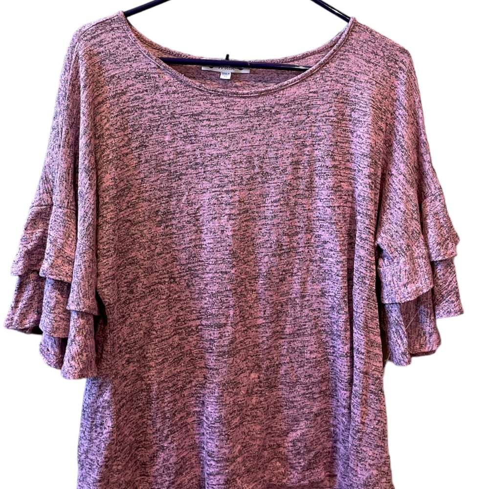 Wilde Top with Layered Sleeve Detail
